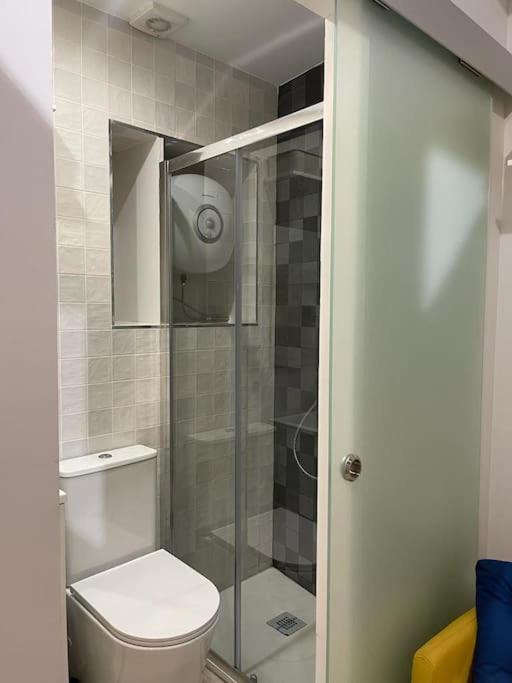 Tesorito, Estudio Individual En Malasana, Bajo Pequeno En Calle Del Tesoro Apartment Мадрид Екстериор снимка